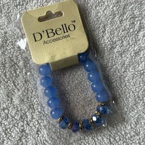 NWT vintage blue beaded stretch bracelet. D’Bello Accessories, in packaging